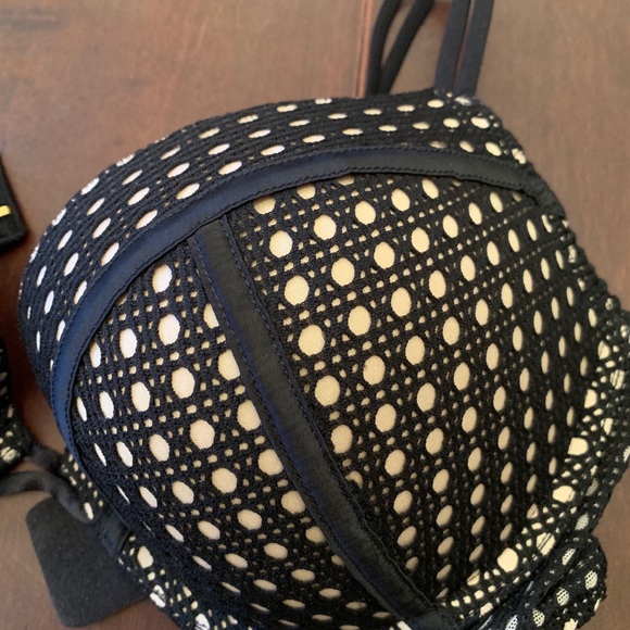 Victoria Secret 34D bra-NEW, tags - Picture 3 of 6